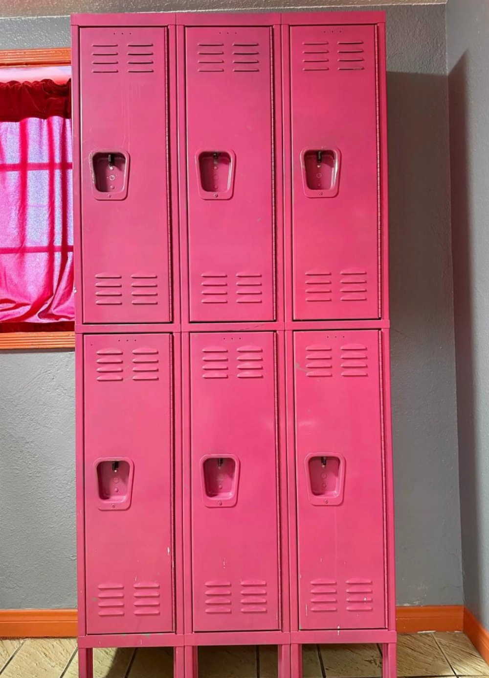 Sin City Hostel Image 11
