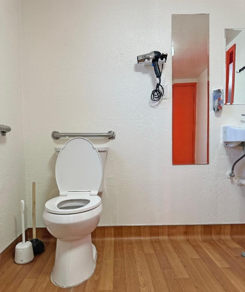 Sin City Hostel image 6